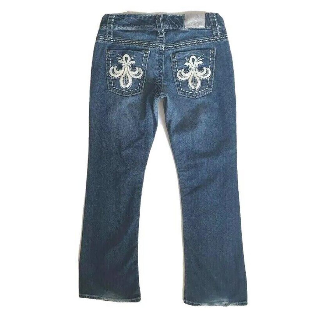 Maurices Bootcut Jeans 3/4 Short Premium Denim Embroidered Leather Stretch